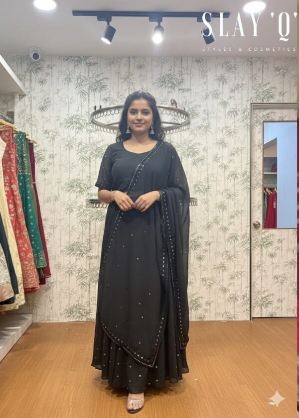 LU0049- PLAIN BLACK